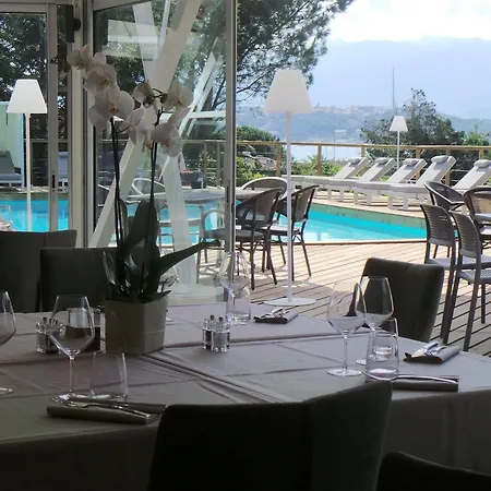 酒店 Isulella & Restaurant 维琪奥港