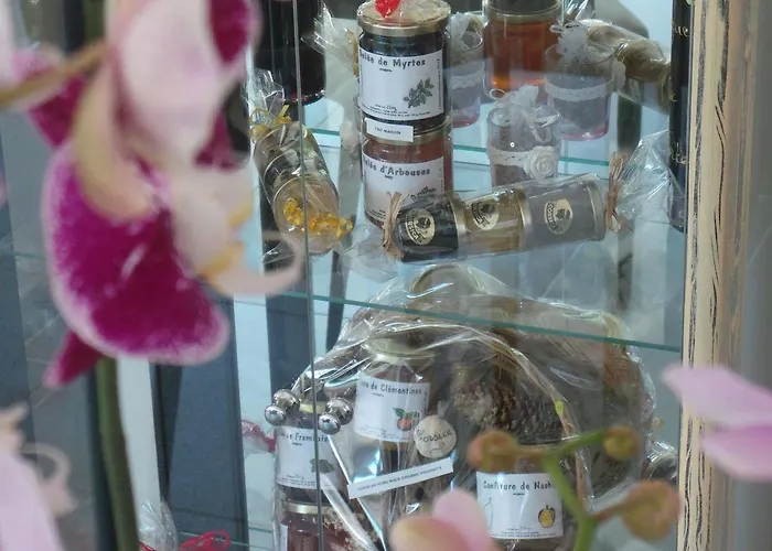 호텔 Isulella & Restaurant 4*