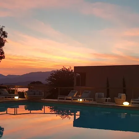 Ξενοδοχείο Isulella & Restaurant