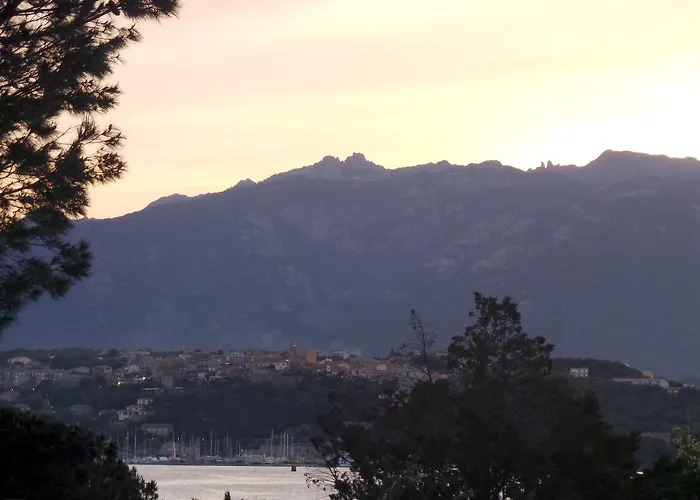 Isulella & Restaurant Hotel Porto-Vecchio (Corsica)