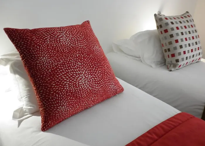 فندق Isulella & Restaurant