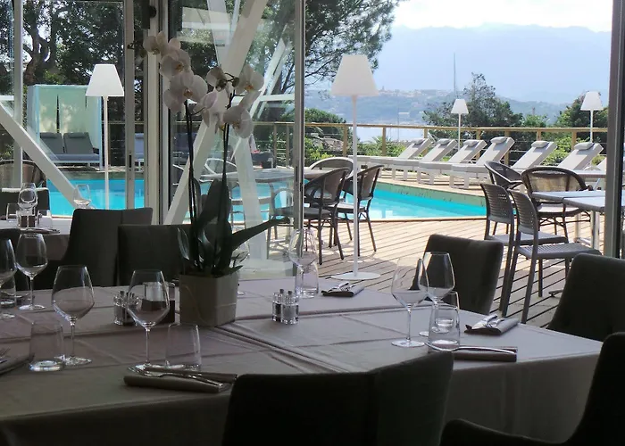 Hotel Isulella & Restaurant Porto-Vecchio (Corsica)