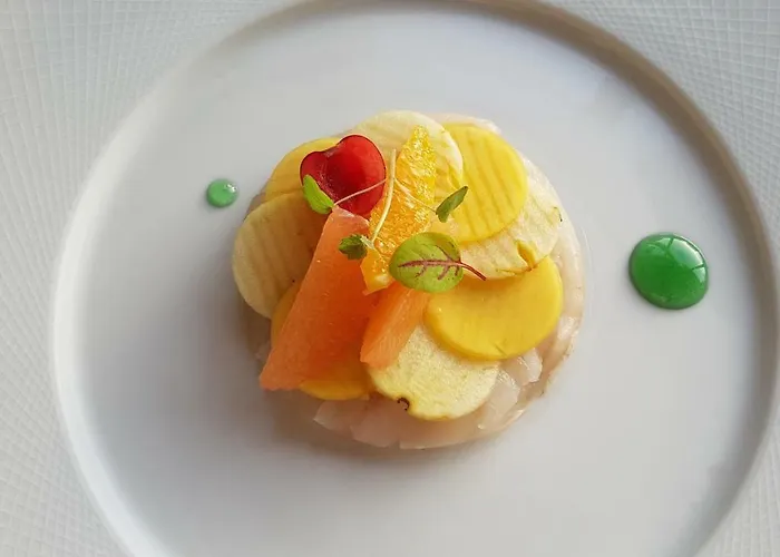 Isulella & Restaurant فندق 4*